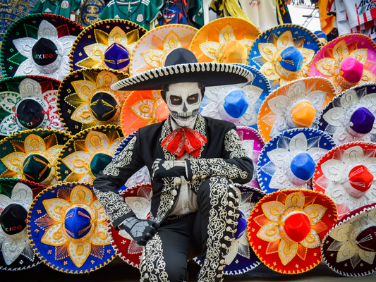 Colores con significado: El simbolismo detrás del traje de charro